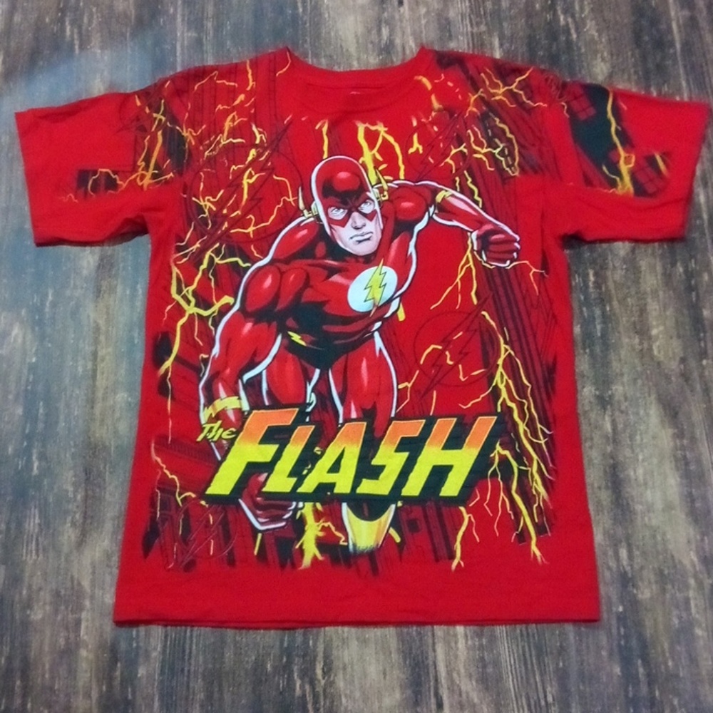 NWOT DC Comics The Flash T-shirt sz 18 Boys